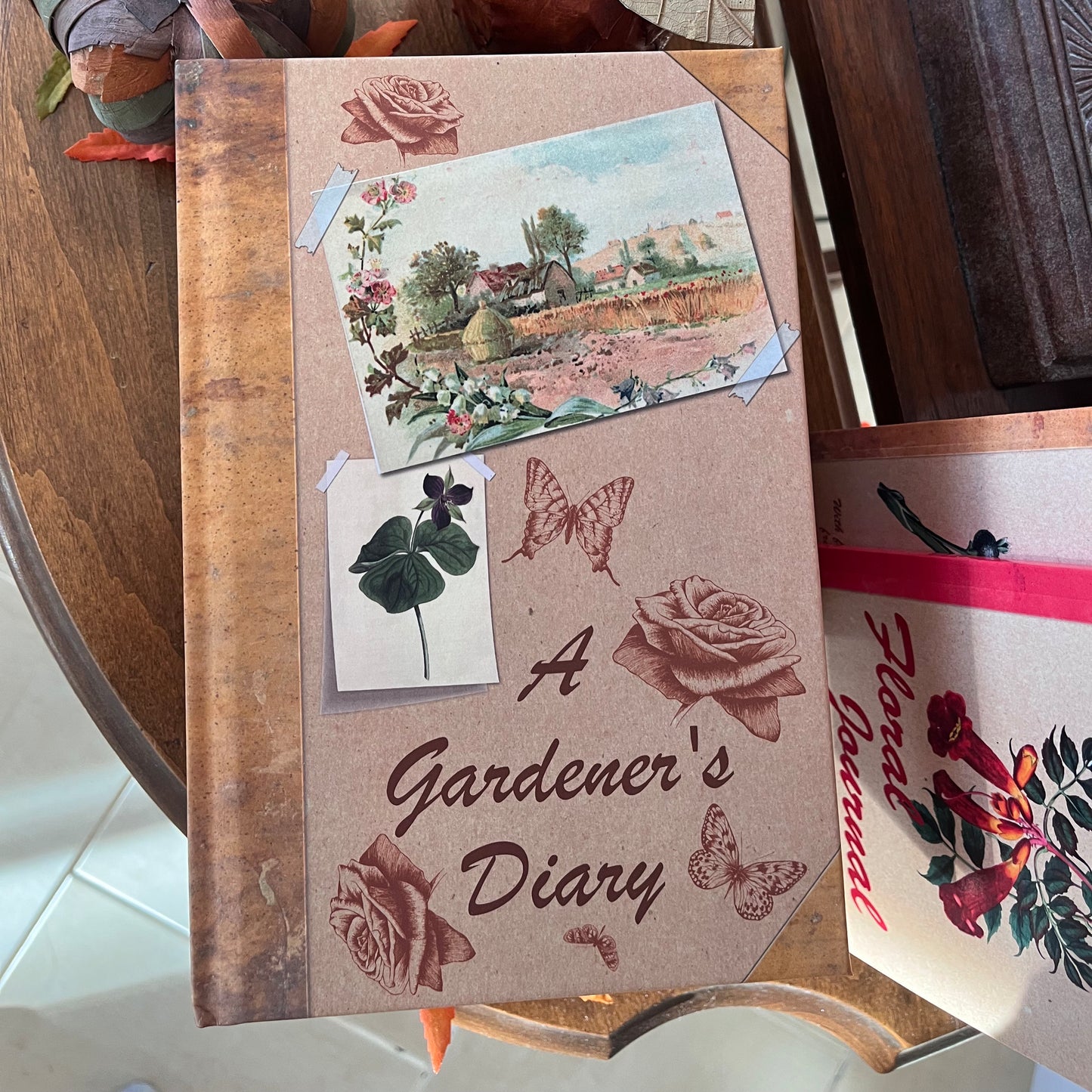 Luxury Gardener’s Journal – Antique Botanical Garden Record Book with 100+ Vintage Flower Illustrations – Hardcover Keepsake